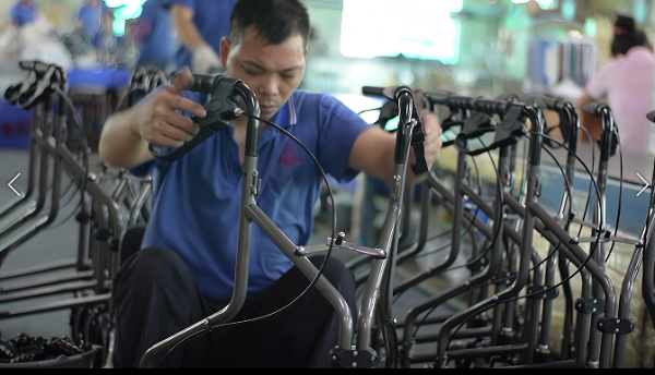 rollator walker assembly